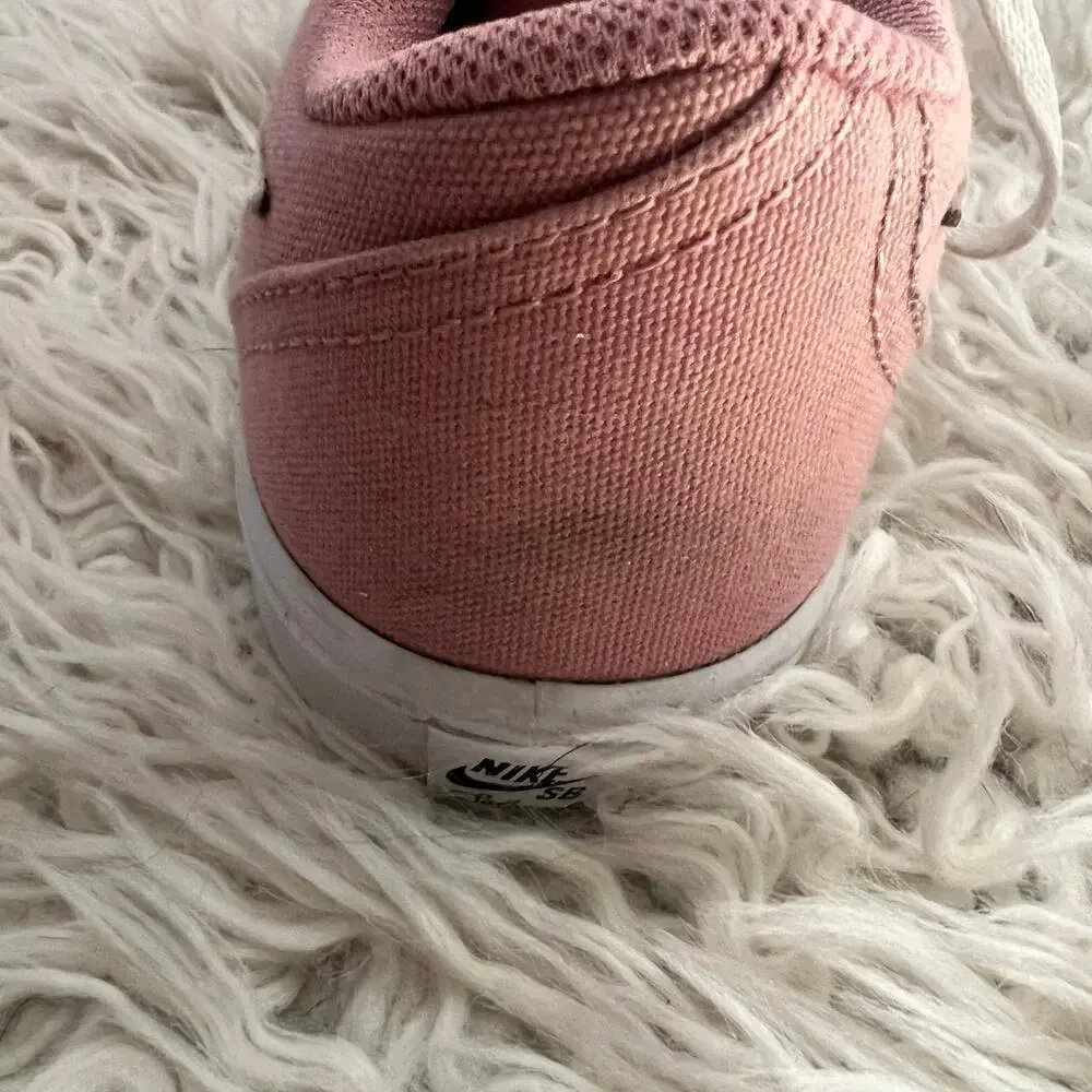 Nike Dusty Rose Women Tennis Shoe 921463-611